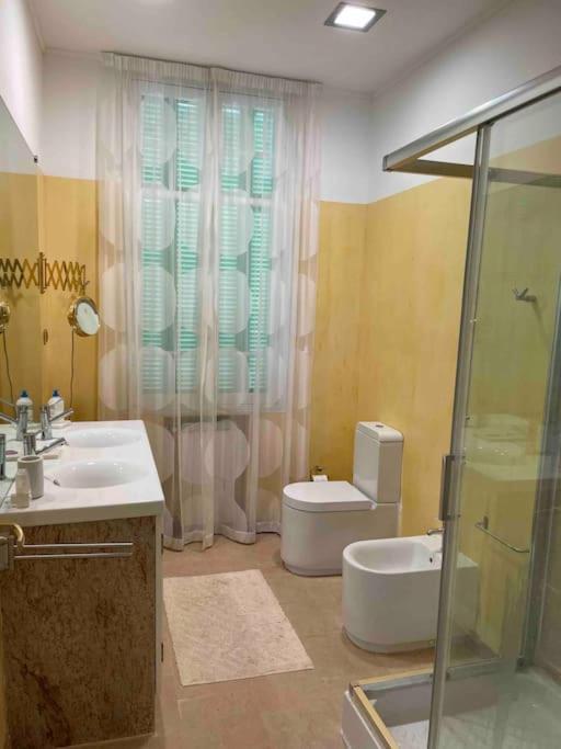 Villawoho Spacious Terraces, Panoramic Seaview In Quiet Area Menton